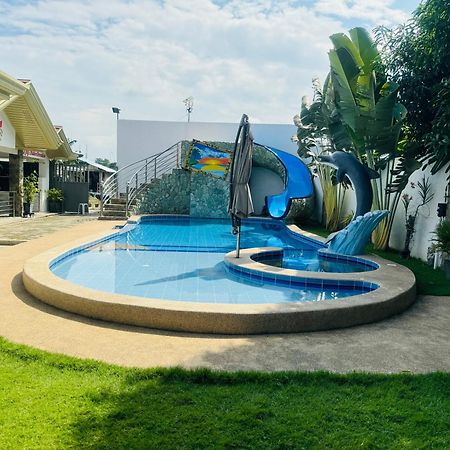 Vickybella'S Funadise Private Resort Cauayan  エクステリア 写真